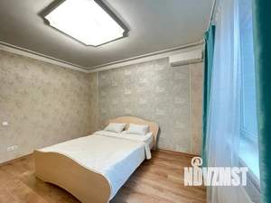 1-к квартира, посуточно, 43м2, 1/1 этаж