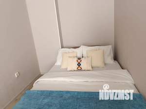 1-к квартира, посуточно, 40м2, 8/25 этаж