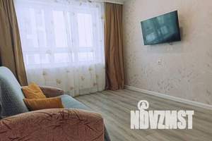 1-к квартира, посуточно, 40м2, 7/24 этаж