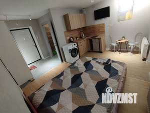 Студия квартира, посуточно, 30м2, 4/9 этаж