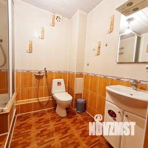 Студия квартира, посуточно, 67м2, 7/12 этаж