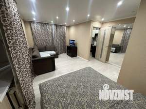 1-к квартира, посуточно, 36м2, 1/1 этаж