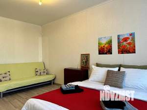 1-к квартира, посуточно, 38м2, 8/12 этаж