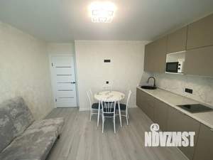 1-к квартира, посуточно, 43м2, 21/27 этаж