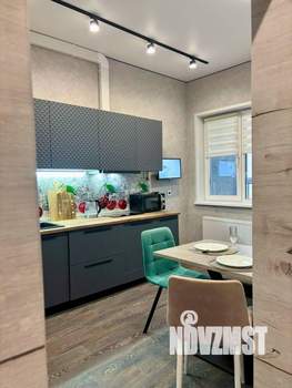 1-к квартира, посуточно, 36м2, 1/1 этаж
