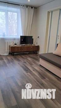 2-к квартира, посуточно, 40м2, 1/1 этаж