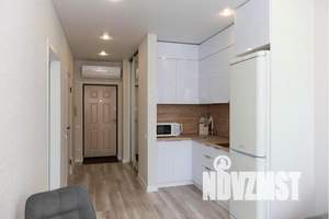 1-к квартира, посуточно, 42м2, 6/24 этаж