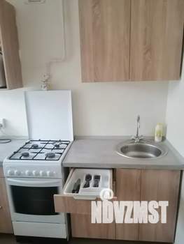 1-к квартира, посуточно, 38м2, 1/9 этаж