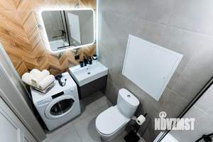 Студия квартира, посуточно, 42м2, 7/25 этаж