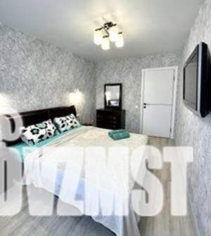 2-к квартира, посуточно, 60м2, 13/25 этаж