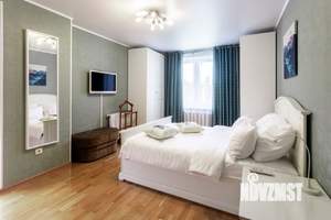 2-к квартира, посуточно, 60м2, 2/18 этаж