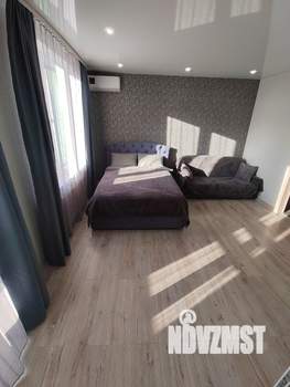 Студия квартира, посуточно, 42м2, 8/18 этаж