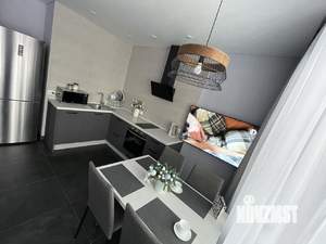 Студия квартира, посуточно, 40м2, 10/25 этаж