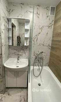 1-к квартира, на длительный срок, 42м2, 5/10 этаж