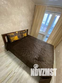 1-к квартира, посуточно, 37м2, 18/18 этаж