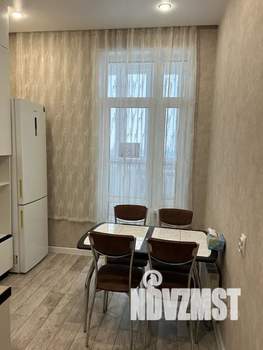 1-к квартира, посуточно, 40м2, 25/25 этаж
