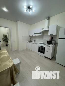1-к квартира, посуточно, 42м2, 1/1 этаж