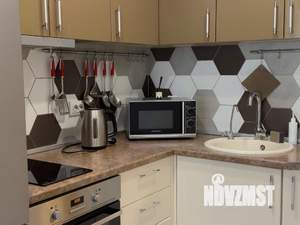 2-к квартира, посуточно, 48м2, 1/1 этаж