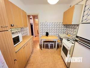 3-к квартира, на длительный срок, 44м2, 1/5 этаж