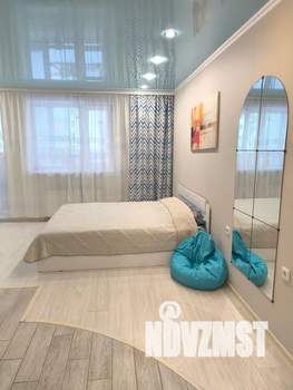 Студия квартира, посуточно, 28м2, 2/15 этаж