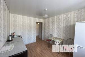 1-к квартира, посуточно, 37м2, 2/16 этаж