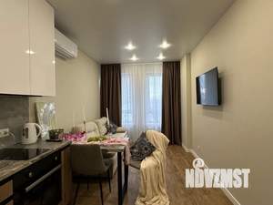 1-к квартира, посуточно, 38м2, 8/33 этаж