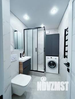 1-к квартира, посуточно, 35м2, 13/27 этаж