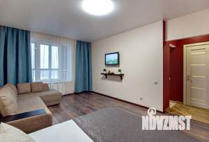 1-к квартира, посуточно, 43м2, 1/1 этаж