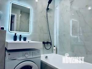 Студия квартира, посуточно, 37м2, 21/25 этаж