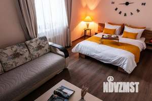 1-к квартира, посуточно, 43м2, 1/1 этаж