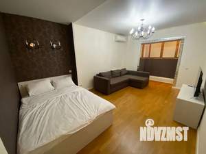 1-к квартира, посуточно, 40м2, 6/17 этаж