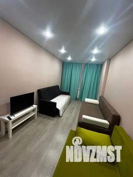 2-к квартира, посуточно, 58м2, 4/18 этаж