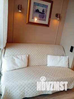 1-к квартира, посуточно, 42м2, 18/30 этаж