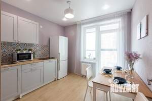 1-к квартира, посуточно, 45м2, 7/25 этаж