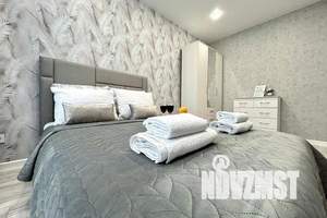 1-к квартира, посуточно, 40м2, 9/20 этаж