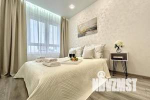 1-к квартира, посуточно, 40м2, 21/25 этаж