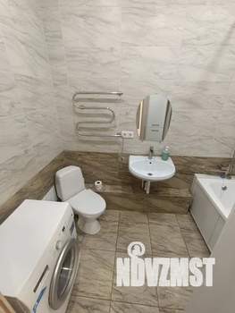 1-к квартира, посуточно, 45м2, 1/21 этаж
