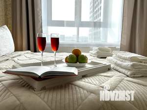 1-к квартира, посуточно, 42м2, 17/19 этаж