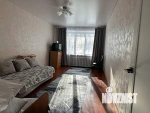 1-к квартира, посуточно, 42м2, 1/10 этаж