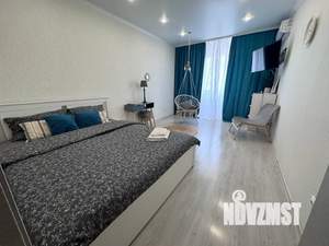 1-к квартира, посуточно, 33м2, 25/25 этаж