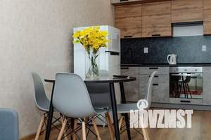 2-к квартира, посуточно, 42м2, 24/30 этаж