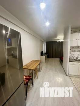 Студия квартира, посуточно, 39м2, 7/22 этаж