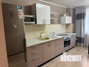 1-к квартира, посуточно, 40м2, 1/9 этаж