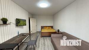 1-к квартира, посуточно, 38м2, 1/1 этаж