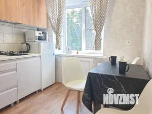 1-к квартира, посуточно, 30м2, 3/5 этаж