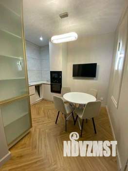 1-к квартира, посуточно, 60м2, 1/1 этаж