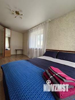 1-к квартира, посуточно, 36м2, 4/5 этаж