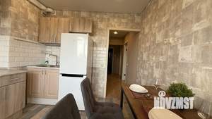 1-к квартира, посуточно, 40м2, 4/10 этаж