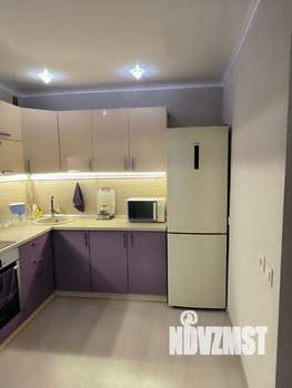 Студия квартира, посуточно, 36м2, 3/18 этаж