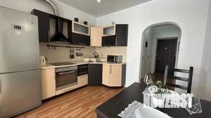 1-к квартира, посуточно, 56м2, 5/18 этаж